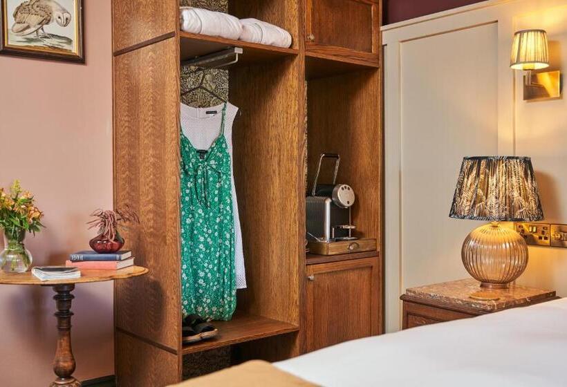 ユースホステル Hope & Anchor