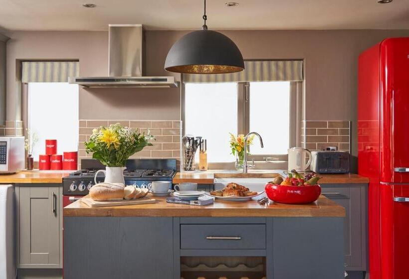 ユースホステル Hope & Anchor