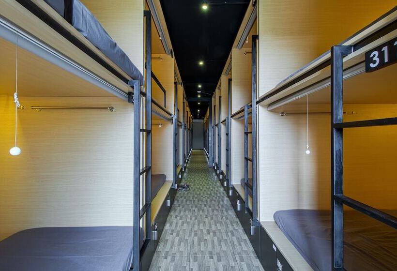 הוסטל My Studio Hotel Juanda Airport Surabaya