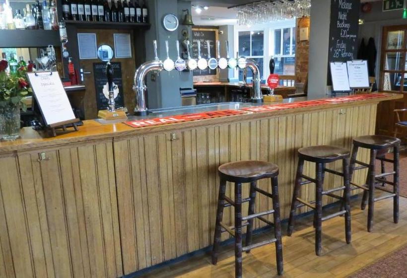 旅馆 The Lion Waddesdon