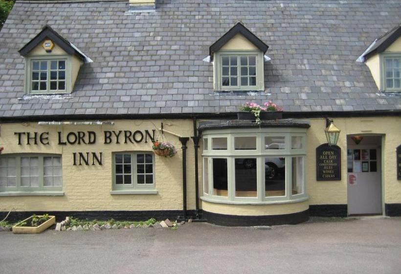 ユースホステル The Lord Byron Inn