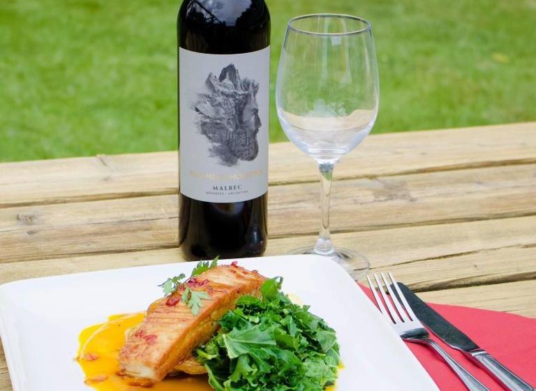 ユースホステル The Lord Byron Inn