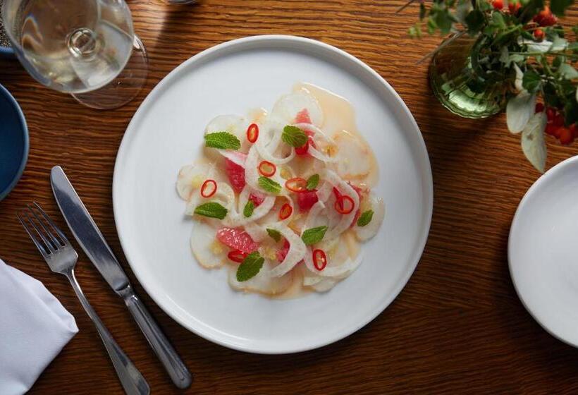 فندق صغير The Queens Arms