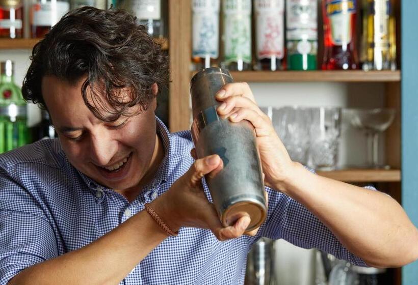 فندق صغير The Queens Arms