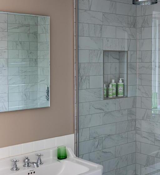 فندق صغير The Queens Arms