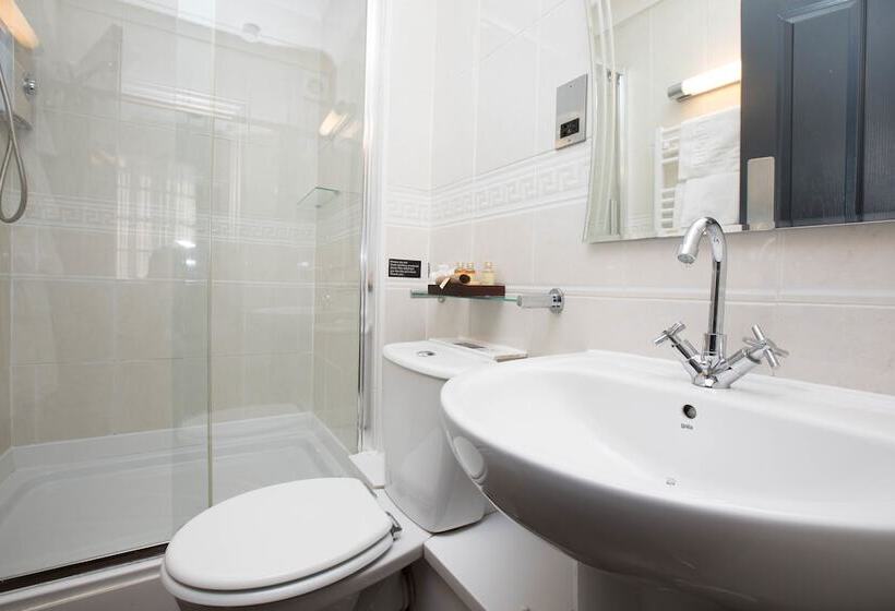 ユースホステル The Sun Hotel & Bar