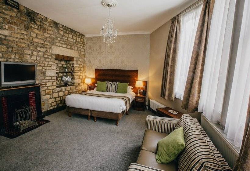 ユースホステル The Sun Hotel & Bar