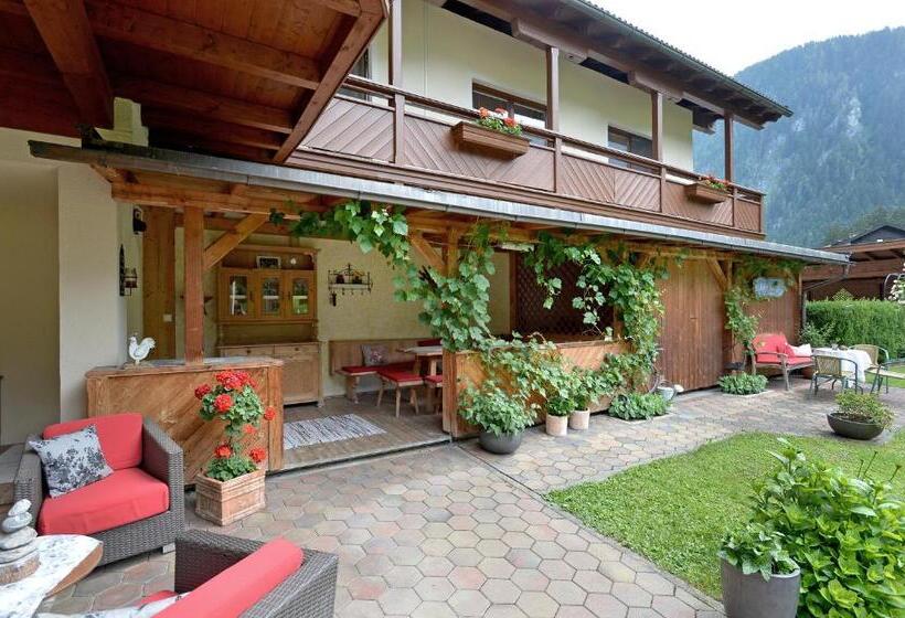 Apparthotel Ederfeld