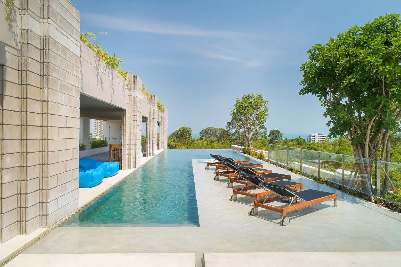 Cross Pattaya Oceanphere   Formerly X2 Pattaya Oceanphere