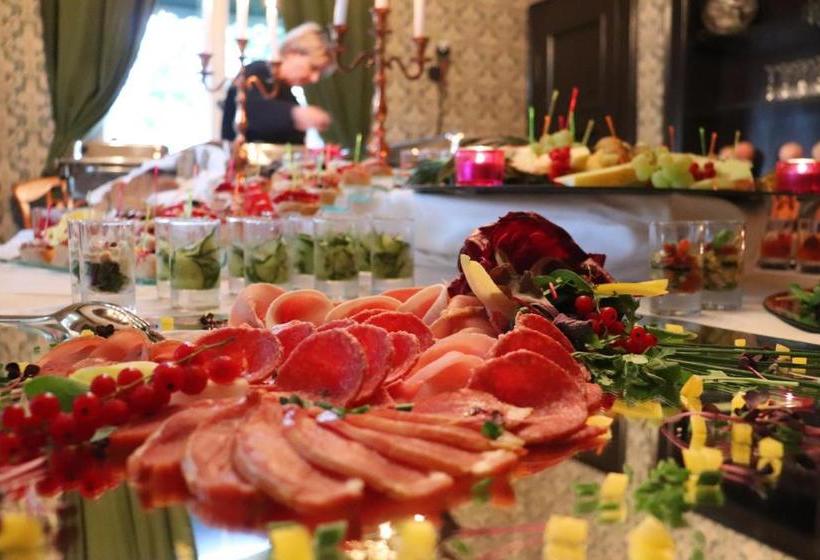 Zu Den Linden   Radebeul Pension Mit Restaurant