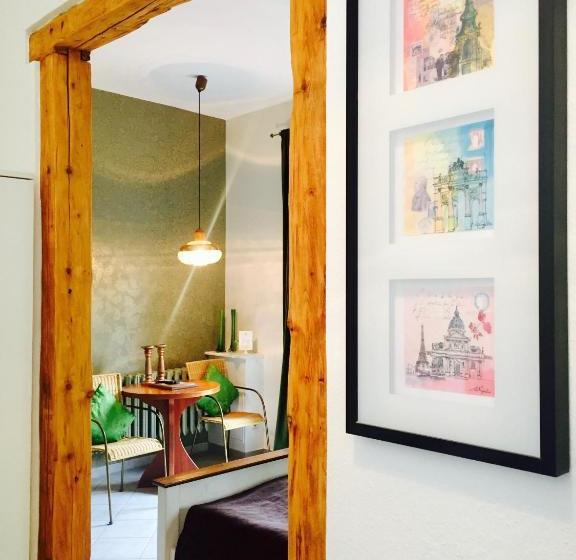 Zu Den Linden   Radebeul Pension Mit Restaurant