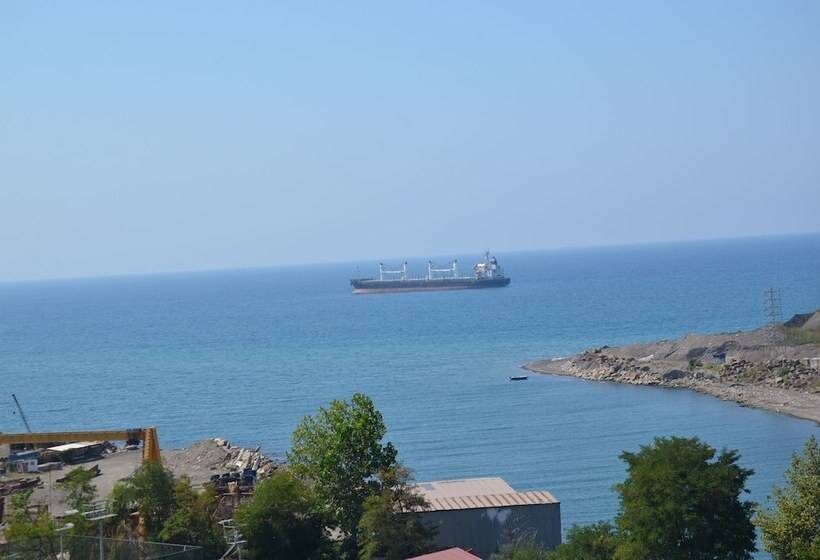 Grand Ahos Hotel & Spa