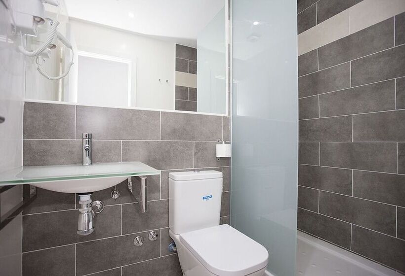 مسافرخانه Cc Malasaña