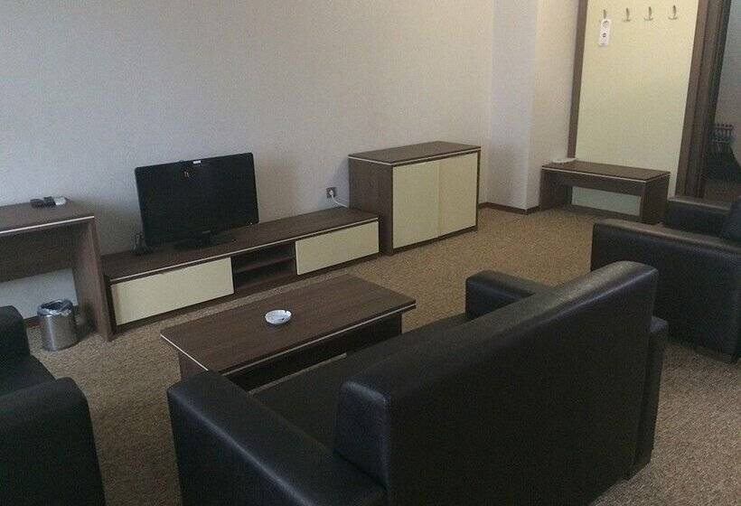 فندق Abdullah Resort