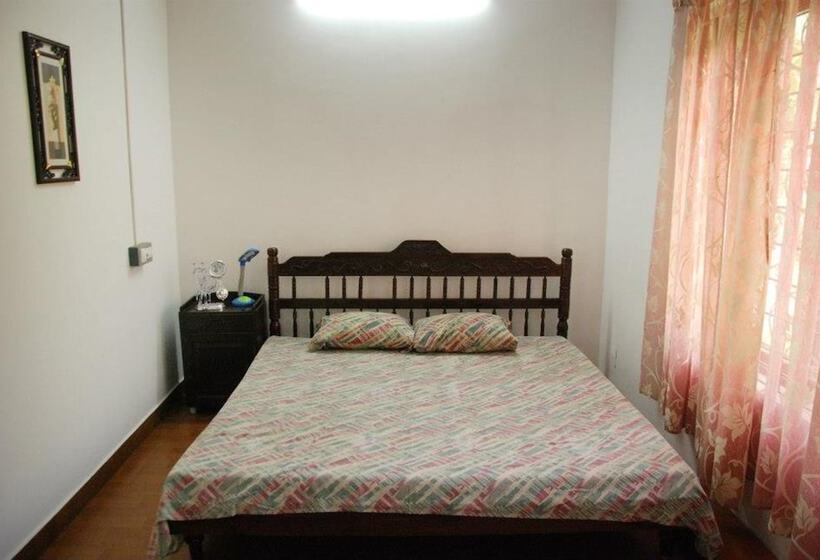 Отель Akshay Homestay