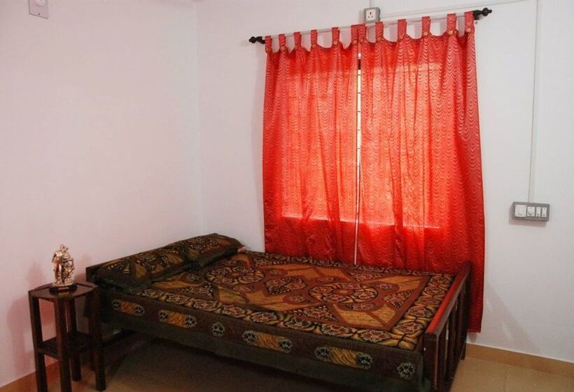 Отель Akshay Homestay