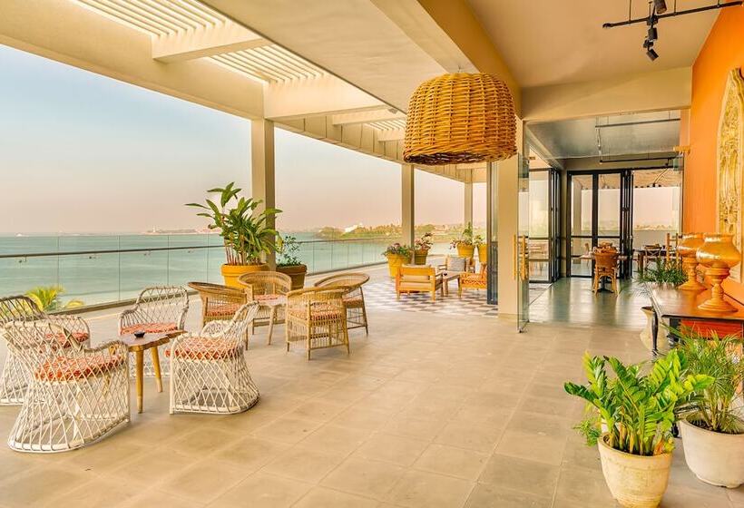 호텔 Blue Beach Galle