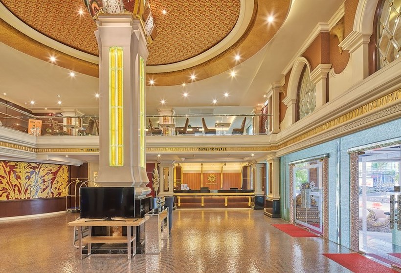 Hotel Floral  · Dolphin Circle Pattaya