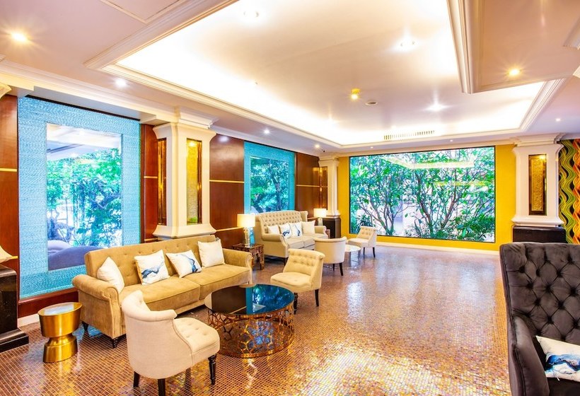 Hotel Floral  · Dolphin Circle Pattaya