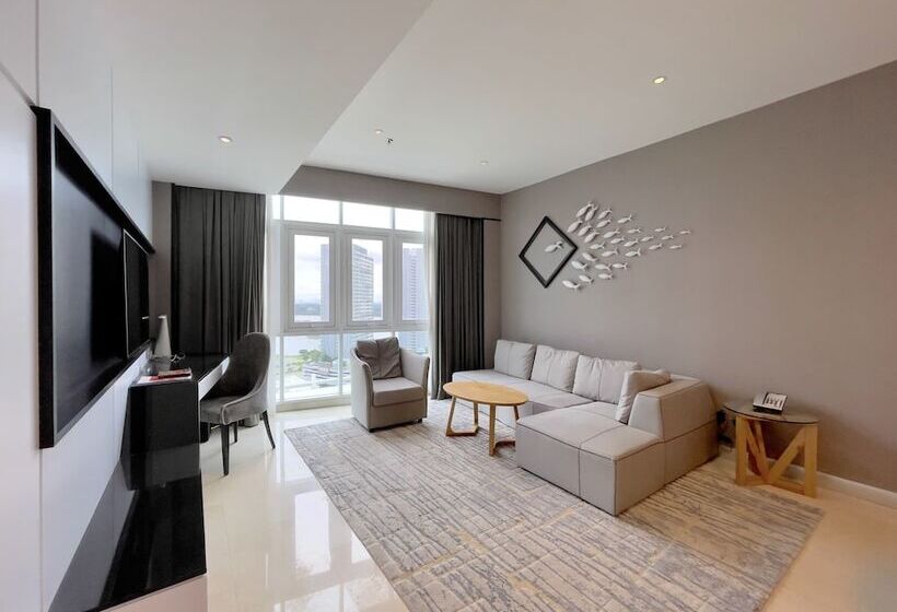 Отель Fraser Place Puteri Harbour