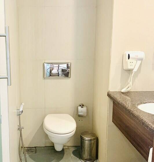 בית מלון כפרי Ginger Vadodara Rcr