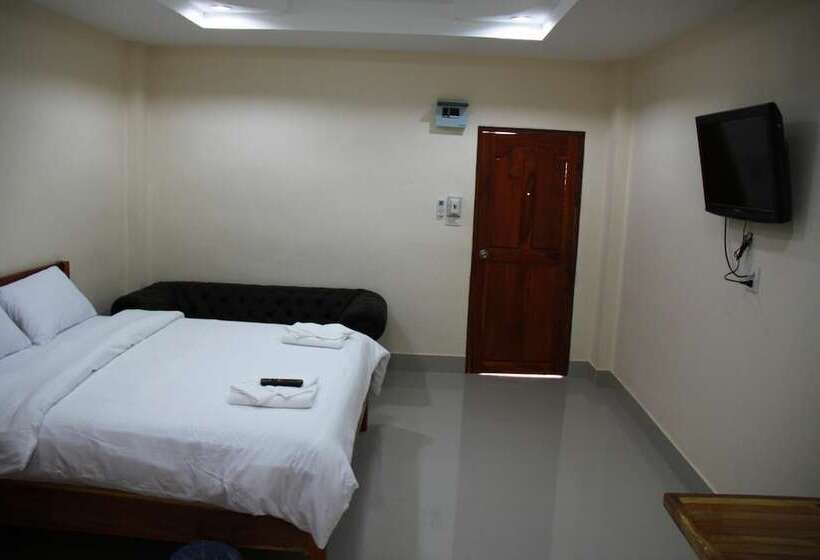 ホテル Grand Perfect Apartment