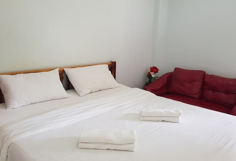 ホテル Grand Perfect Apartment