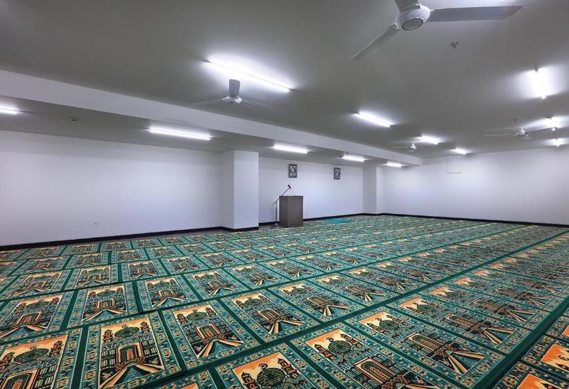 Отель Harper Palembang By Aston