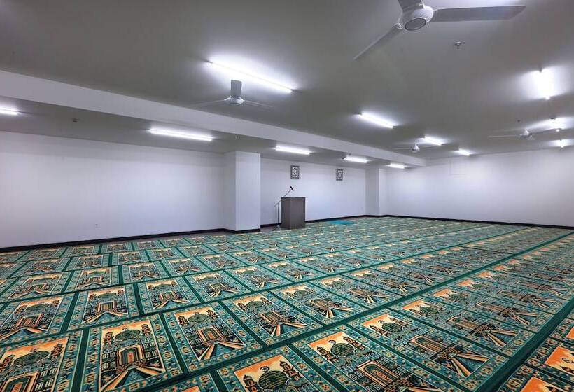 Отель Harper Palembang By Aston