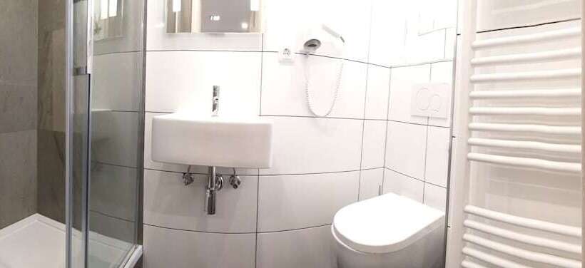 ホテル Kriemhilde