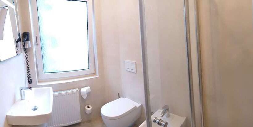 ホテル Kriemhilde