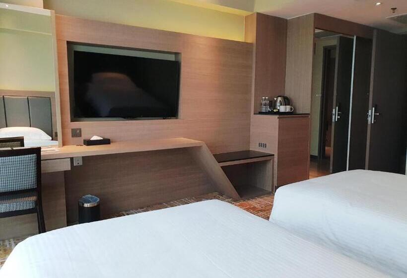 בית מלון כפרי Ksl Hot Spring Resort