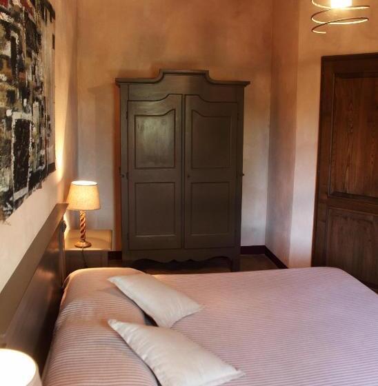 فندق La Tana Del Bianconiglio