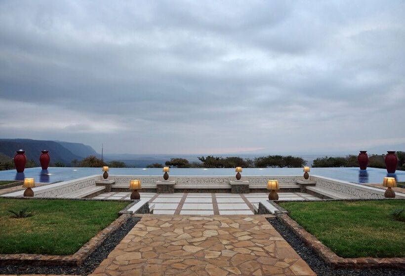 هتل Lake Manyara Kilima Moja Lodge