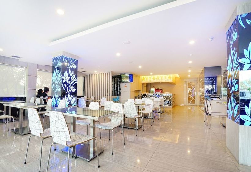 בית מלון כפרי Lovina Inn Batam Centre By Zen Rooms