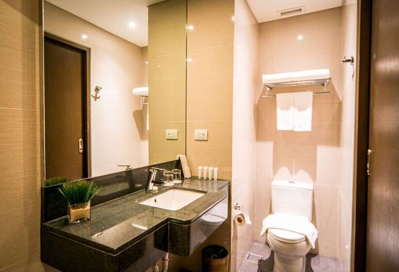 هتل Lucky Chinatown