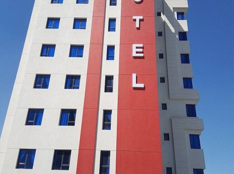 هتل ماجيك سويت بوليفارد Magic Suite Boulevard