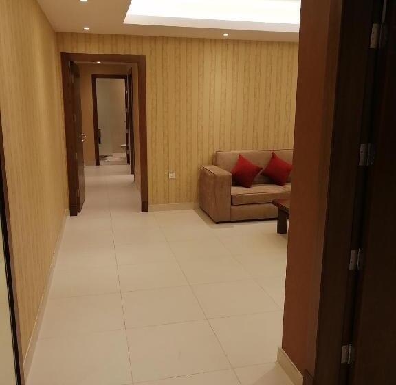 ホテル Manazel Al Diafah Serviced Apartments Olaya