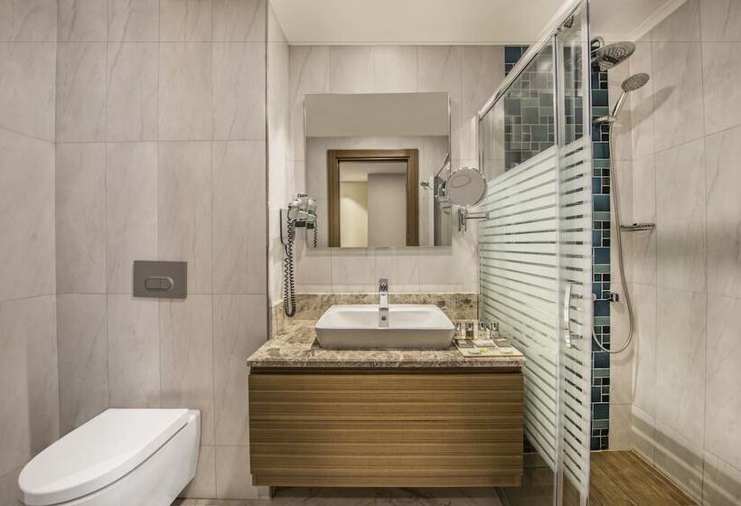 Отель May Thermal Resort Spa