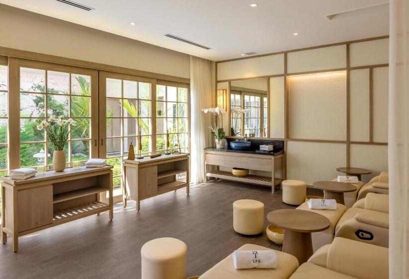 هتل Melia Ho Tram Beach Resort