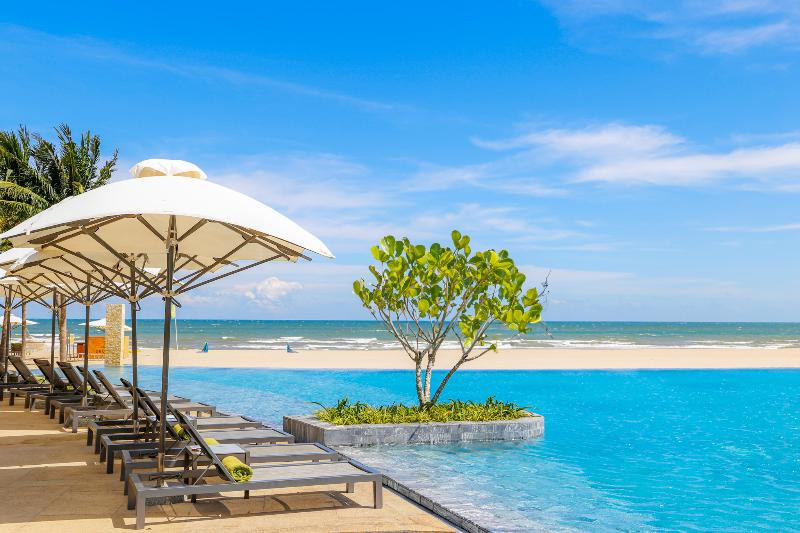 هتل Melia Ho Tram Beach Resort