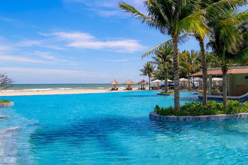 هتل Melia Ho Tram Beach Resort