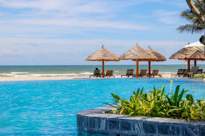 هتل Melia Ho Tram Beach Resort