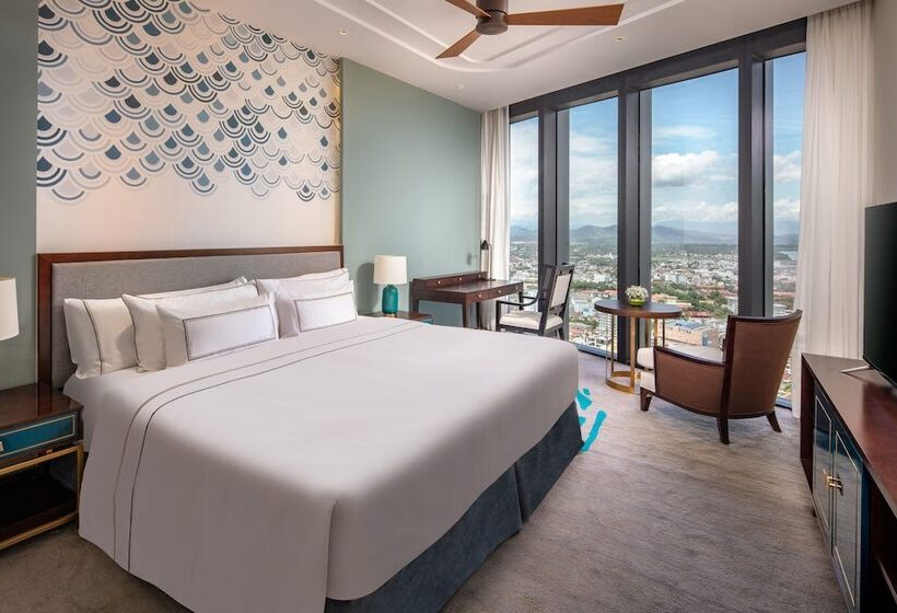 هتل Melia Vinpearl Hue