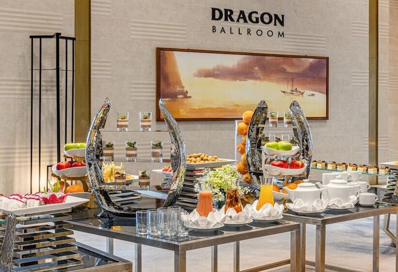 هتل Melia Vinpearl Hue