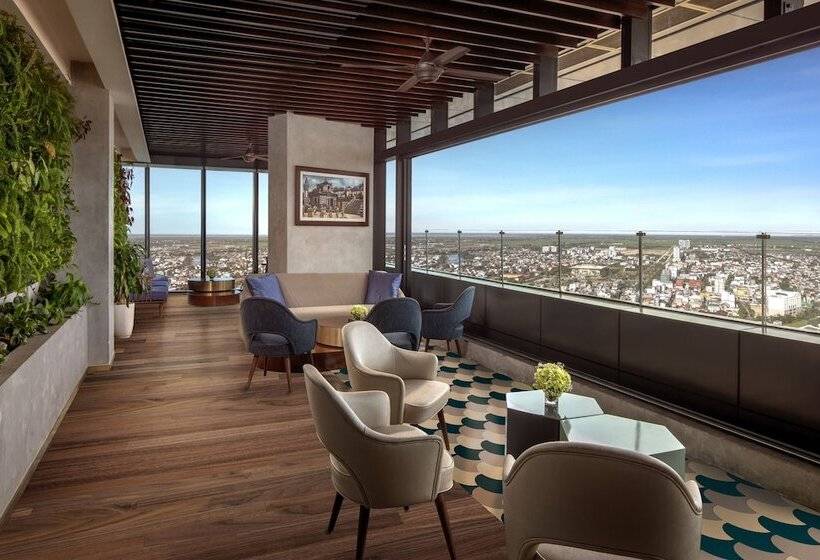 هتل Melia Vinpearl Hue