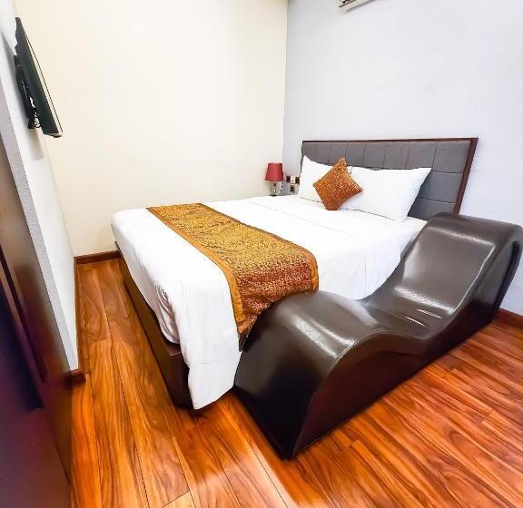 هتل Mercury Boutique