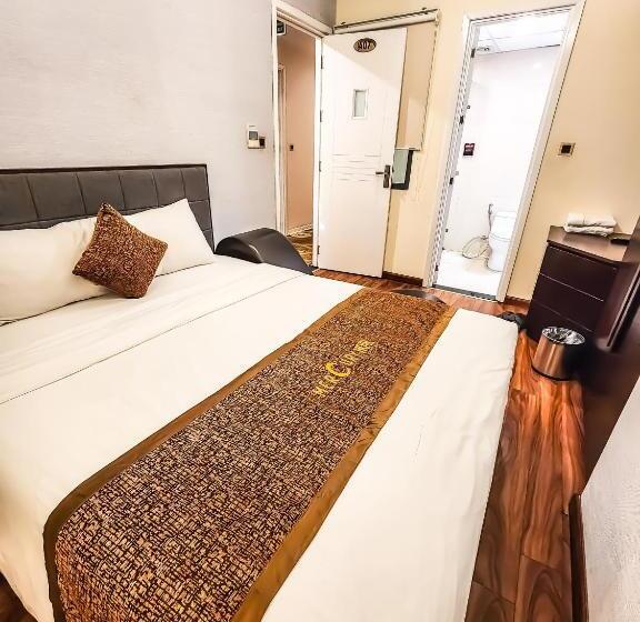 هتل Mercury Boutique