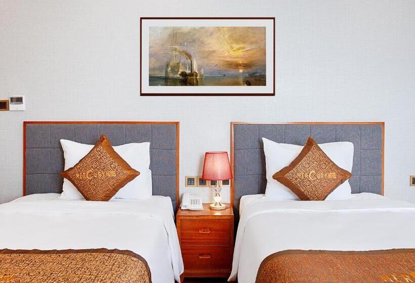 هتل Mercury Boutique