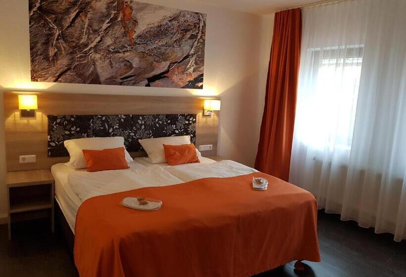 בית מלון כפרי Milin